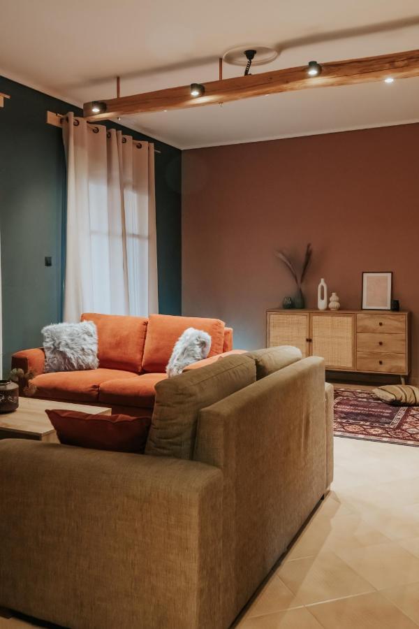 Kalavrita Krinides Apartment And Attics 外观 照片