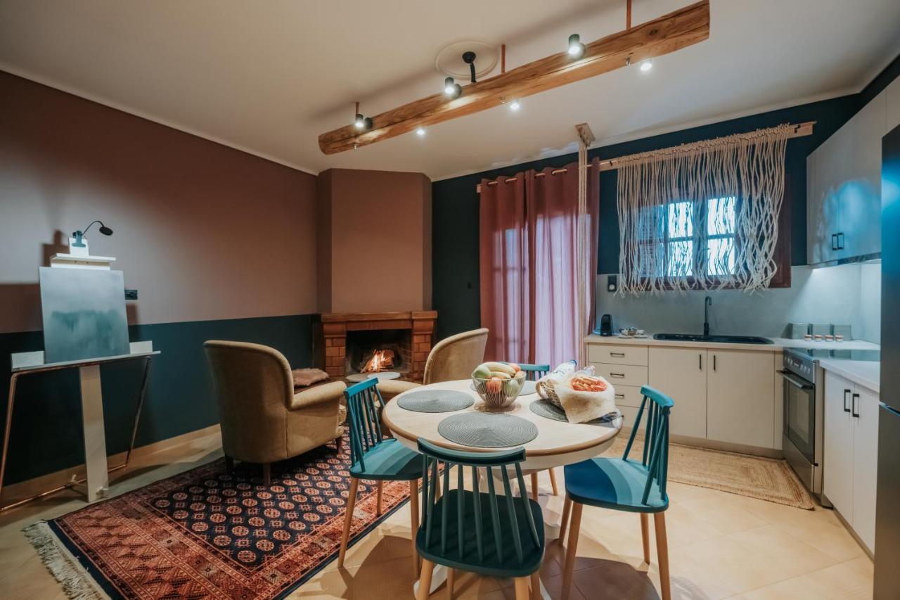 Kalavrita Krinides Apartment And Attics 外观 照片